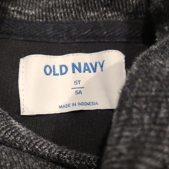 Boys sweater - Picture 2 of 3